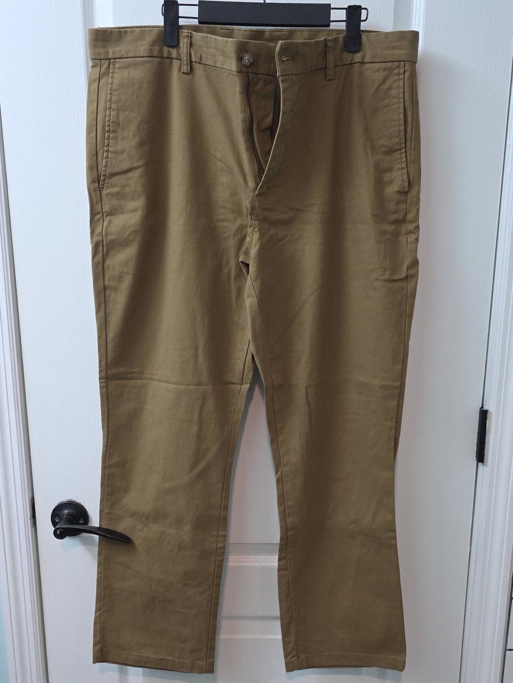 Men's 36×30 Old Navy Dtraight Leg Chinos